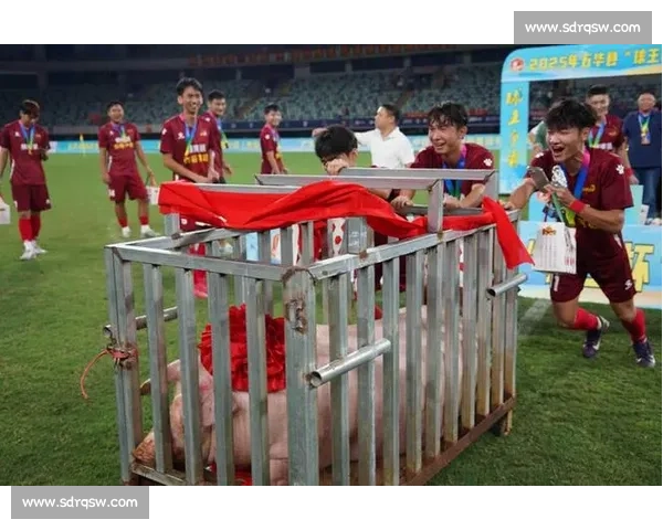 五华县超收官：横陂 4-2 复仇夺冠，400 斤构树猪成大奖