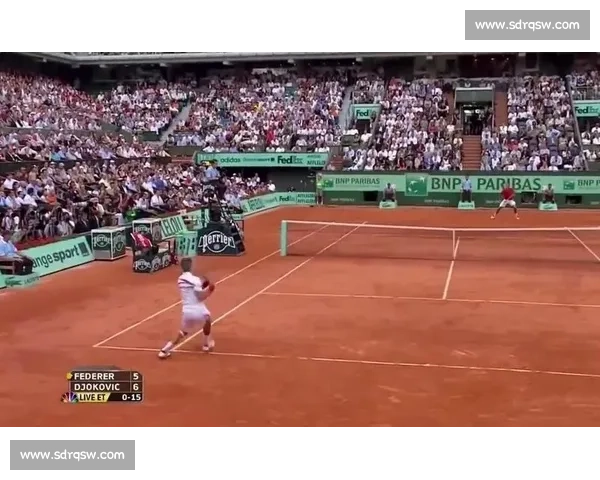 德约科维奇与费德勒巅峰对决再现网球历史经典瞬间