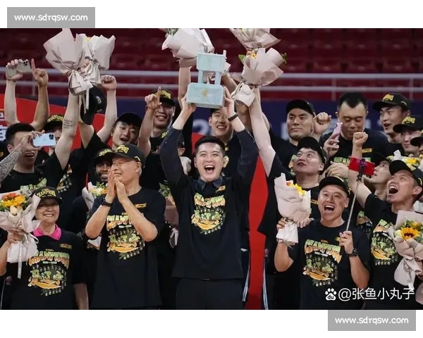 广东对阵山西焦点之战攻防博弈与赛季走向前瞻分析关键球员表现